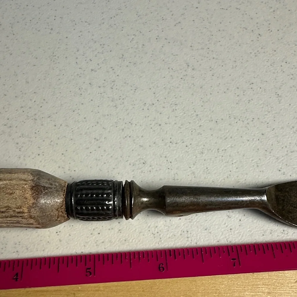 Classic Wooden Handle Meat Fork
